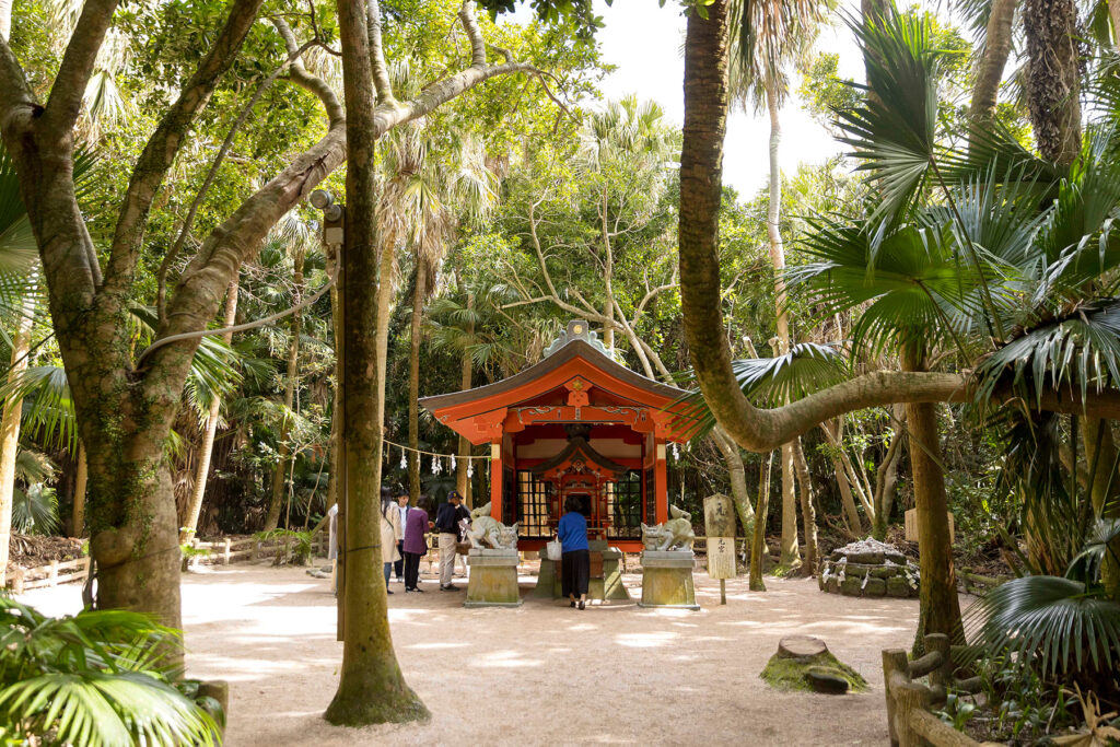 青島神社